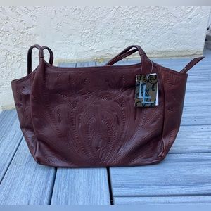 Brand new Leaders in Leather Large Brown Leather Shoulder Bag (NWT)